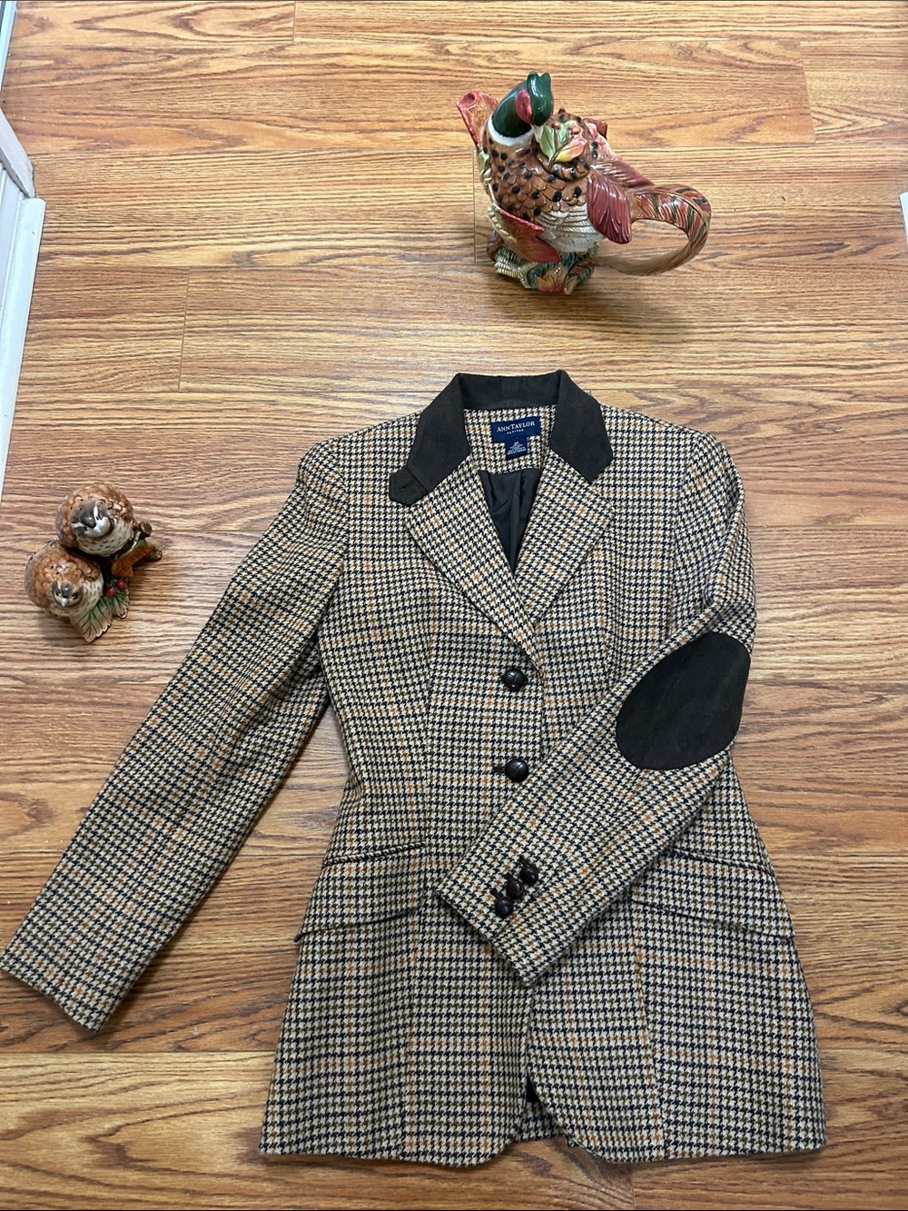 Ann Taylor Tan and Black Houndstooth Blazer with Black Elbow Patches